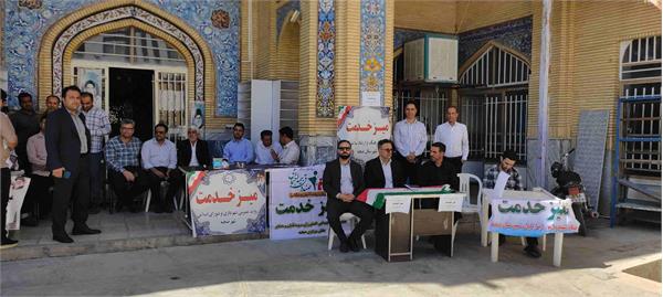 ❇️برپای میز خدمت در مصلی نماز جمعه شهرستان صحنه بمناسبت هفته دولت با حضور مدیریت شبکه بهداشت و درمان شهرستان صحنه سرکار خانم دکتر مریم حصاری.